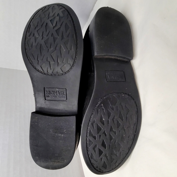 Michael Kors Flat Black Suede Short/Ankle Boot sz 4 - Picture 4 of 12